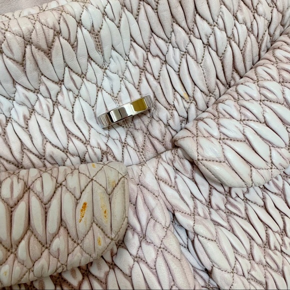 MIU MIU Matelassé leather bag - Picture 13 of 15